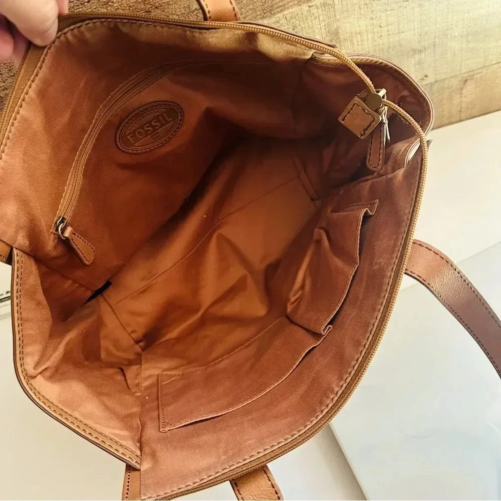 Fossil pre loved